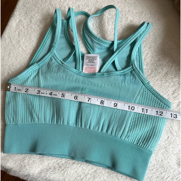 Gymshark Ultra Seamless Bra - Picture 9 of 10